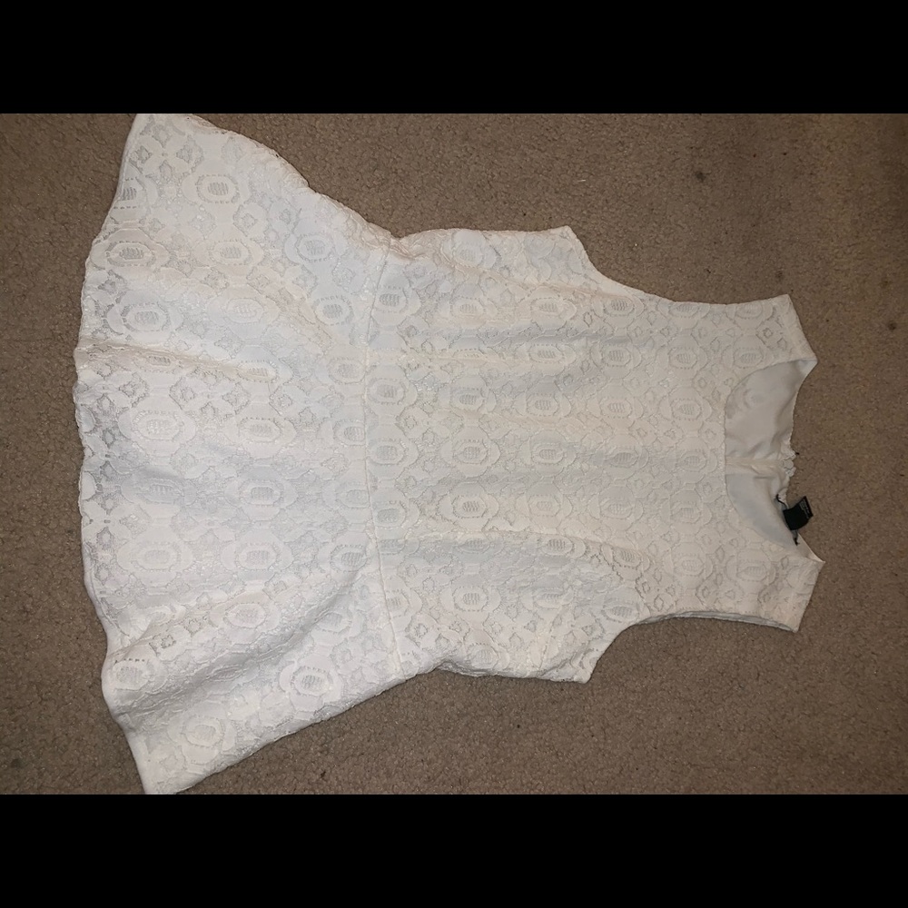 Forever 21 white peplum top